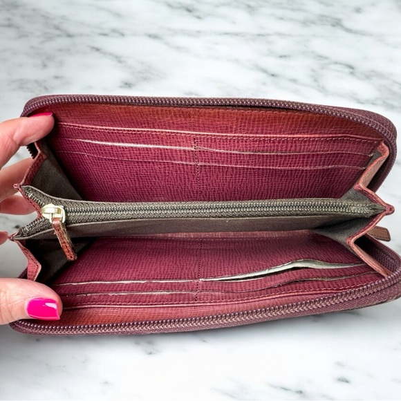 💜Purple Fendi Zucca Zip-around Wallet-interior wear - Picture 6 of 13